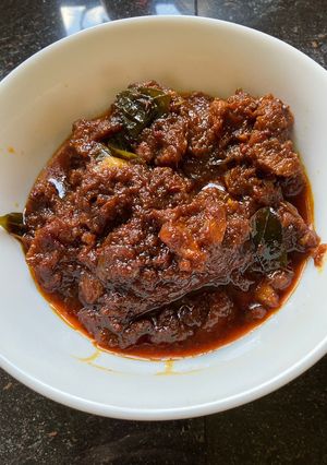 Gambar Daging masak hitam