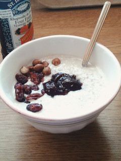 A picture of Hot platter oat flakes.