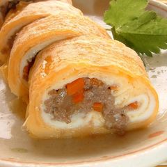A picture of Chicken-Egg Tamagoyaki.