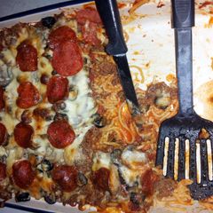 A picture of Pizza Spaghetti Casserole.