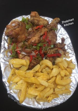 Fried potato with chicken stir fry sauce ainihin hoton girkin