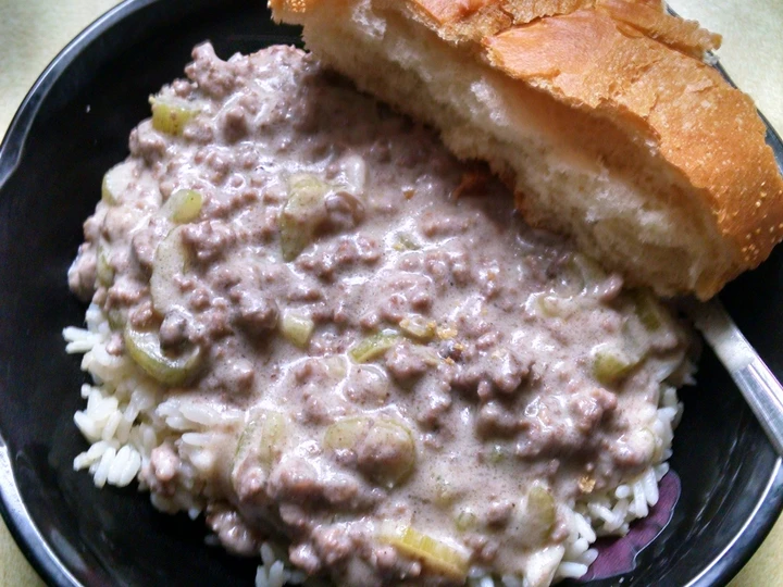 Easy Steps to Prepare Hamburger Stroganoff the Can Spoil the Tongue Delicious