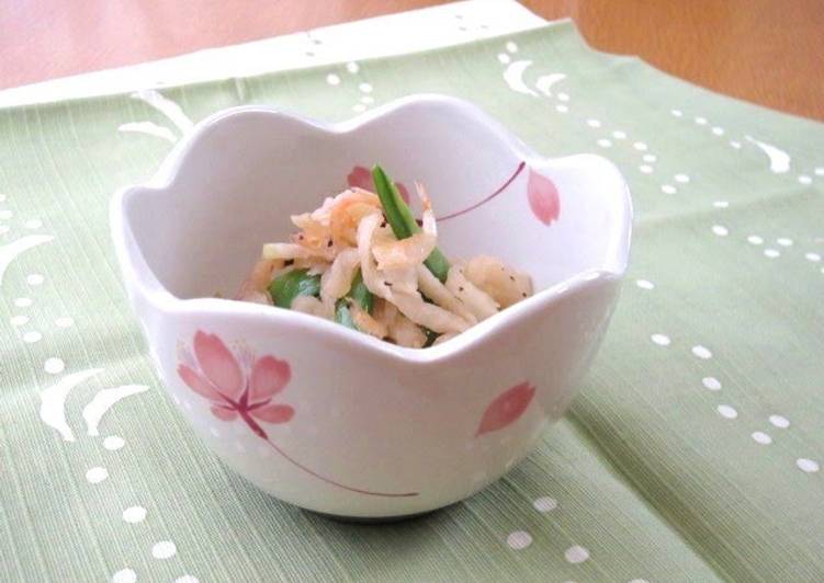 Stir Fried Kiriboshi Daikon with Snow Peas and Sakura Shrimp