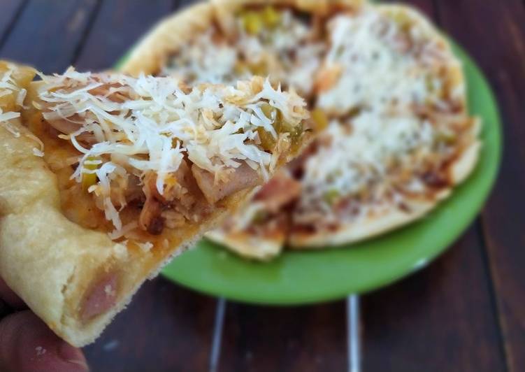 Pizza Homemade topping sosis bakso (with teflon no oven) #2