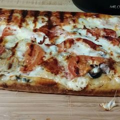 A picture of George Foreman Evolve Grill Pizza.