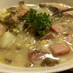 A picture of Irish Potato Soup.