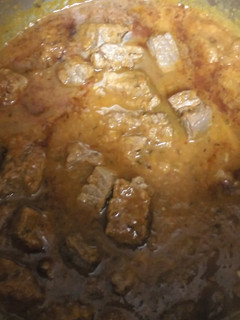 Una foto de Carne en salsa