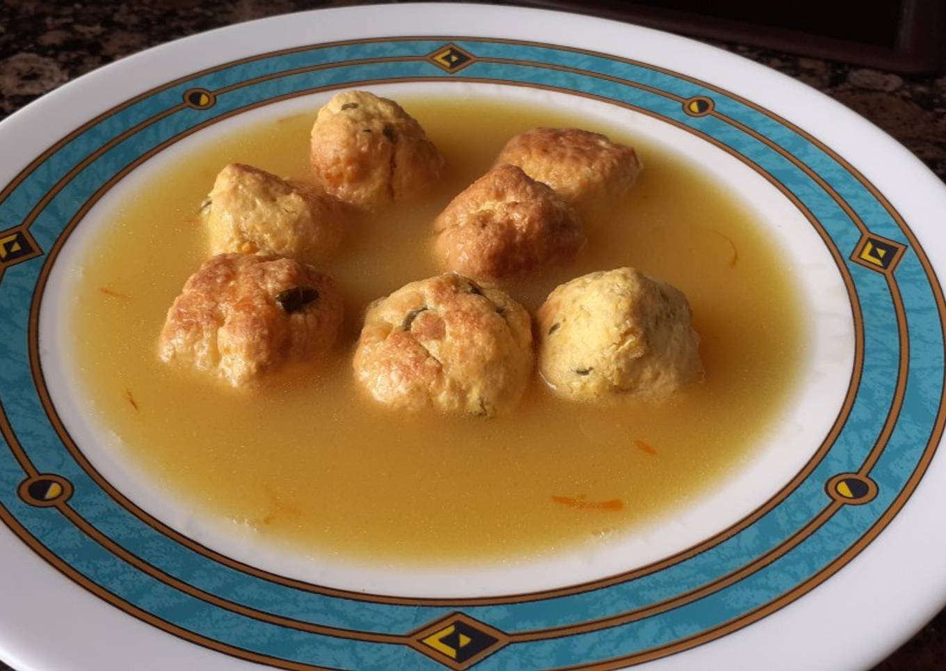 Sopa de albondiguillas