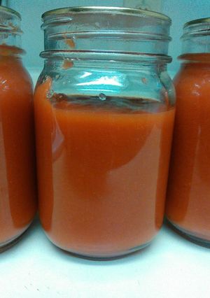 A picture of How to: Tomato Sauce (from scratch).