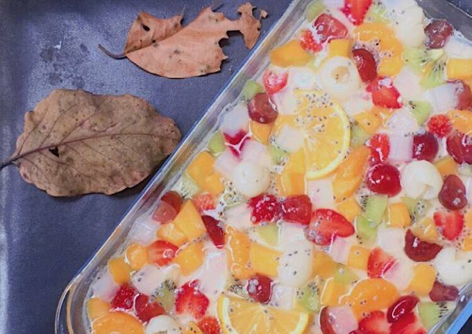 Bagaimana Menyiapkan Puding Sutra Buah, Enak Banget