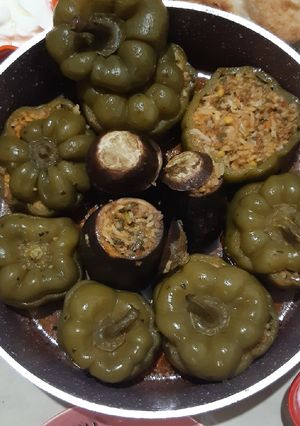 عکسی از دستور دلمه ی فلفل و بادمجان