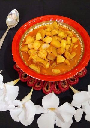 A picture of Spicy Raw Jackfruit / Echor Curry.