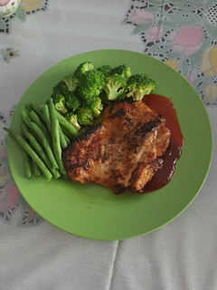 Foto resep Pan fried chicken with broccoli and bean