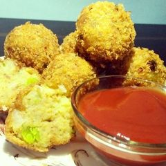 Potato and bread cutlet recipe A picture of Potato and bread cutlet recipe.