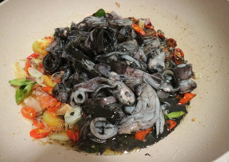 30. Cumi Masak Hitam