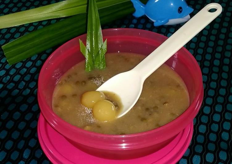 Bubur kacang hijau + hintalu karuang