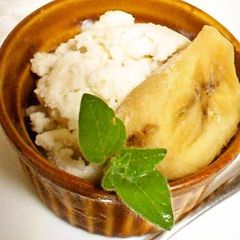 A picture of Low-Calorie Banana Yogurt Ice Cream.
