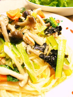 A picture of Tuna and Komatsuna Japanese-style Pasta.