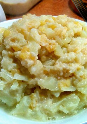 A picture of Cauliflower with Tahineh.