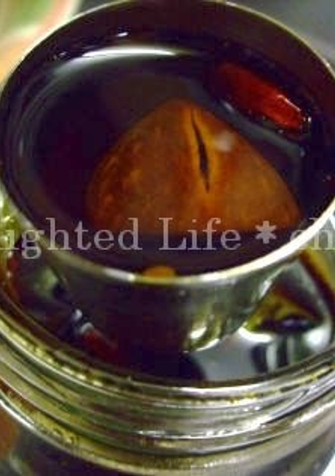 A picture of Versatile Garlic Soy Sauce.
