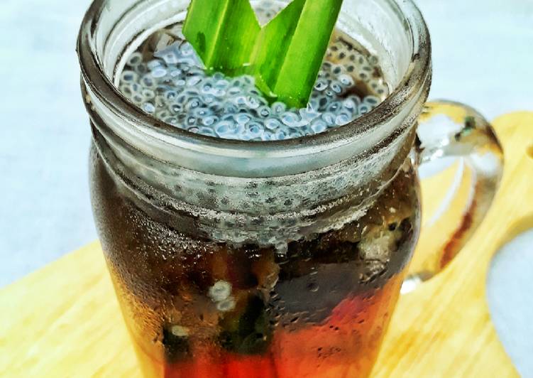 Resep Cincau Teh Pandan | Cara Membuat Cincau Teh Pandan Yang Lezat