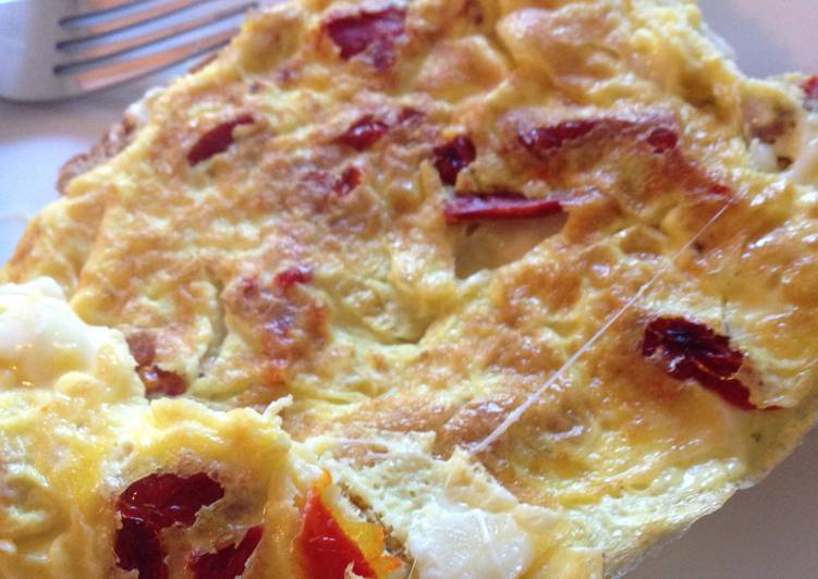 Recipe of Homemade Easy Sun-dried Tomato & Gruyere Omelet