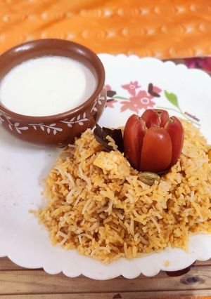 पनीर दम बिरयानी (Paneer Dum Biryani recipe in Hindi) रेसिपी मुख्य फोटो