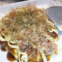 A picture of An Osaka Aunties' Okonomiyaki.