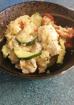 A picture of Chicken Vegetables and Quinoa One Pot.