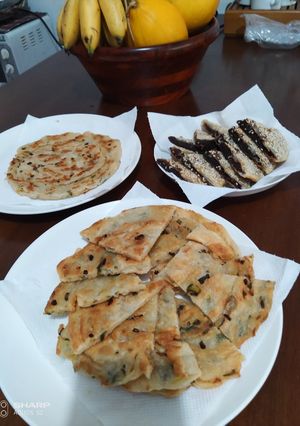 豆沙鍋餅+蔥油餅 的食譜成品照片