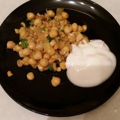 A picture of Chickpea Curry with Cashews.