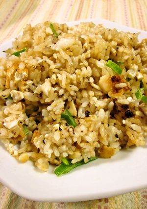 A picture of Macrobiotic Fried Rice with Doubanjiang.