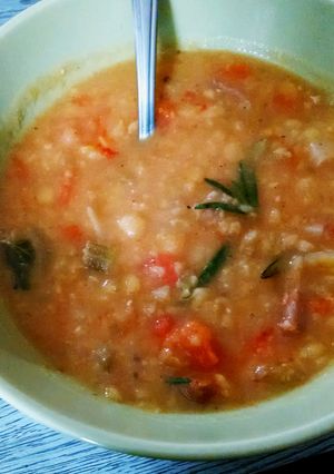 A picture of split pea soup.