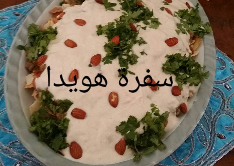 طريقة عمل فتة المكدوس السريعة والصحية