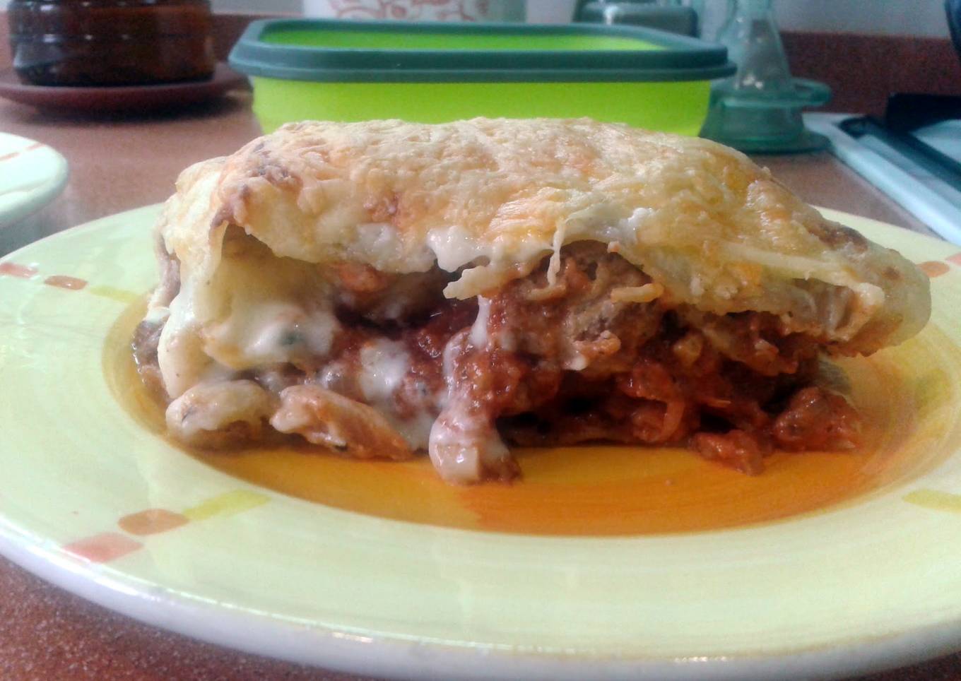 Meatballs lasagna