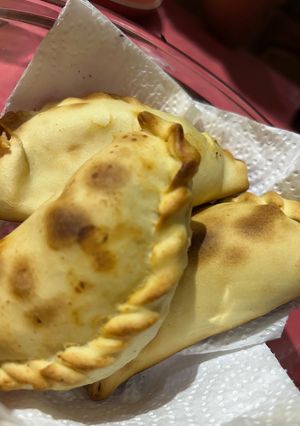 Una foto de Empanadas de atún 🥟🐟
