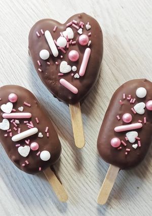 Foto di CAKESICLES (o dolcetti su stecco)