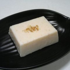 A picture of Jiggly Sesame Tofu.