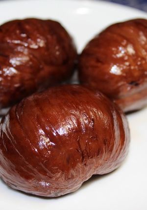 A picture of It's Fall! Chestnuts Simmered in Red Wine.
