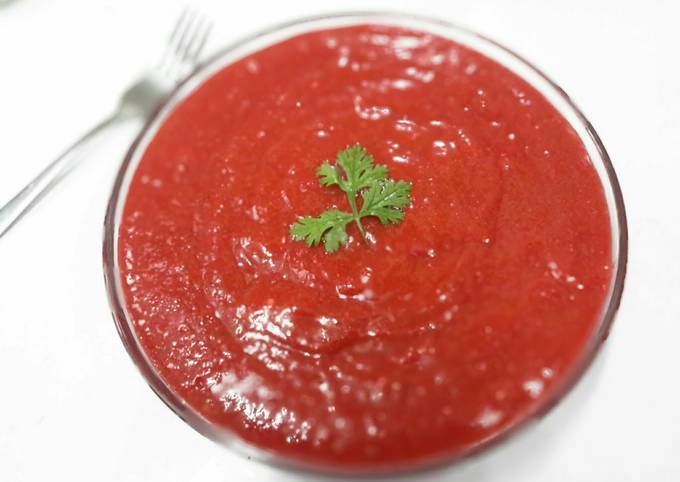 Simple Way to Make Award-winning Red Sauce for Thai Pink Noodles