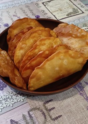 Фото Хрустящие чебуреки за 15 минут./Crispy chebureki in 15 minutes.