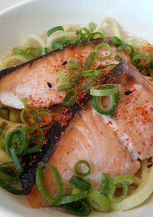 A picture of Salmon noodle soup.