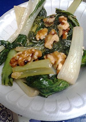 A picture of Walnut Bok choy.