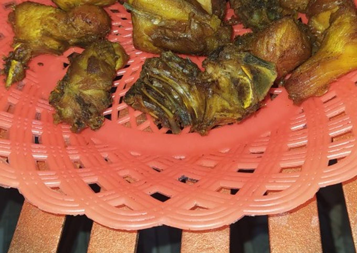 Ayam goreng bumbu kuning