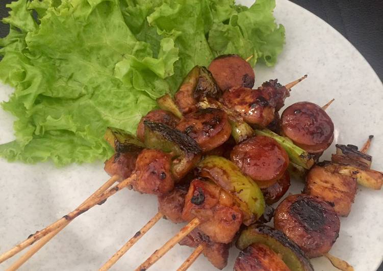 Yakitori (sate ayam ala Jepang)