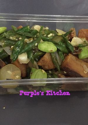 Foto resep Salted Fish Fried with Green Chili & Sour Starfruit(Tumis Ikan Asin Cabe Ijo dan Belimbing Wuluh)