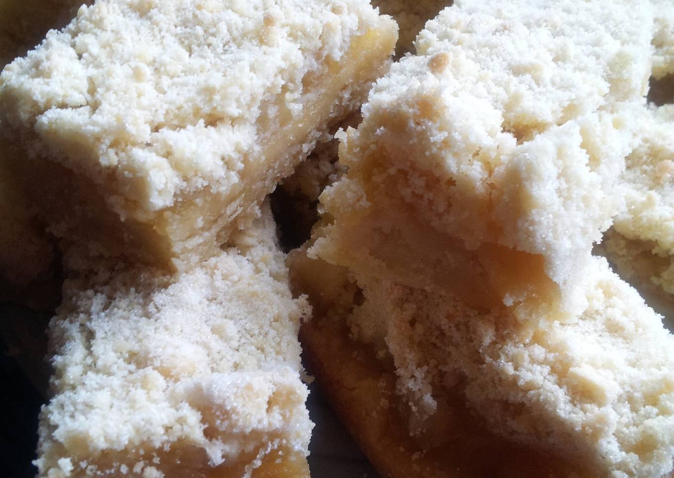 Apple Crumblies