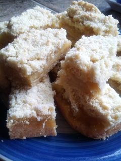 A picture of Apple Crumblies.