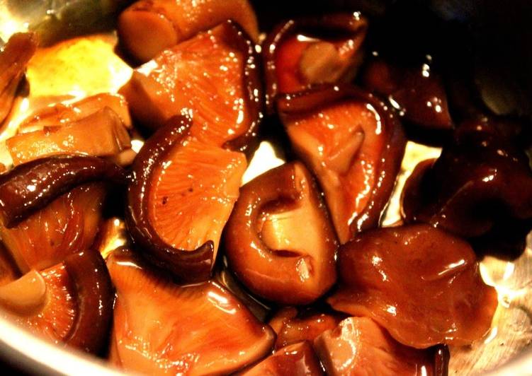 Simple Way to Prepare Quick Salted and Sweetened Shiitake Mushrooms