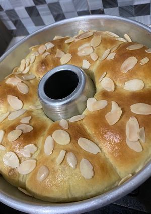 Foto resep Roti Sobek isi Coklat Tabur Almond